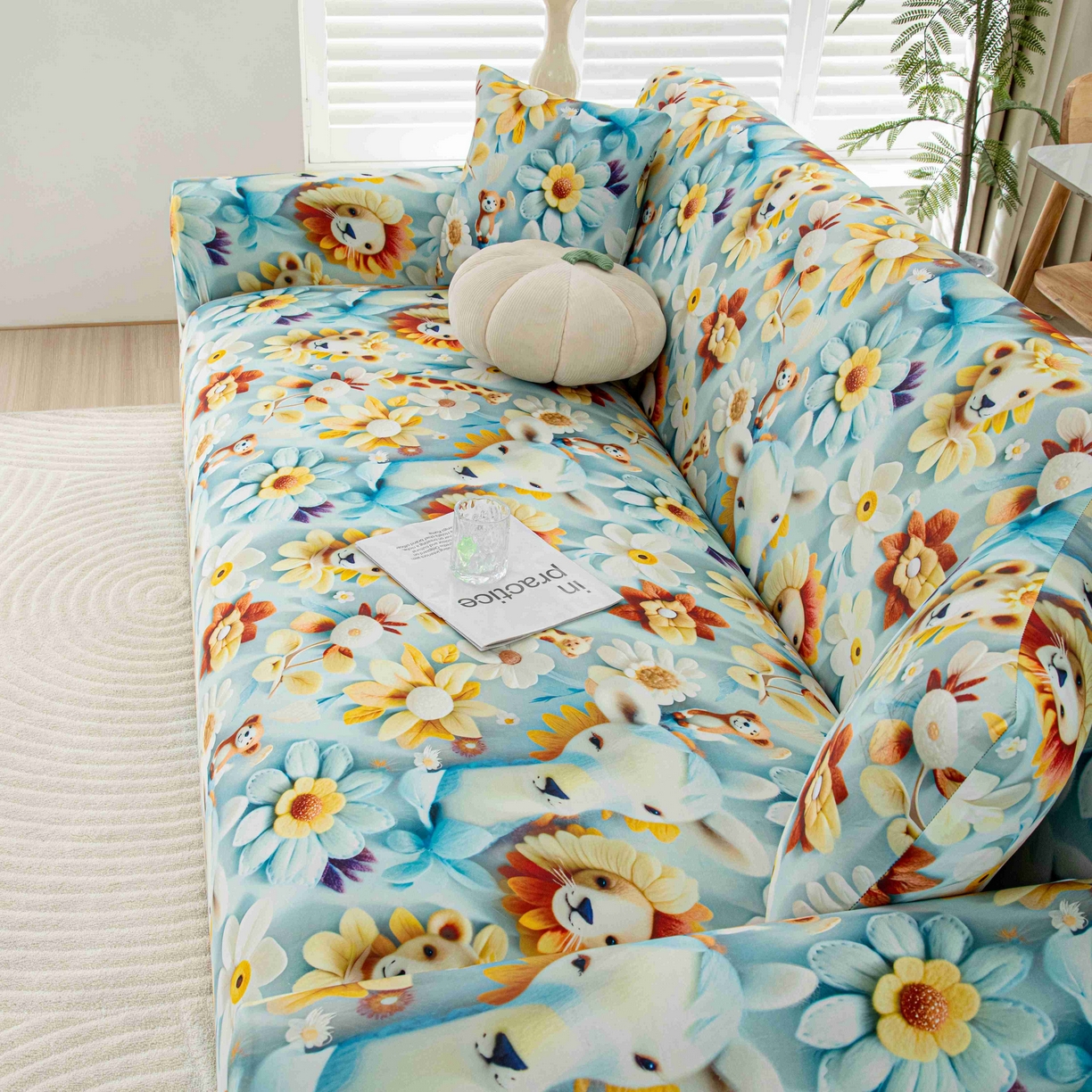 91家纺网 家纺一手货源 找家纺 沐沐家纺 2026春夏新款冰丝印花沙发套 动物乐园