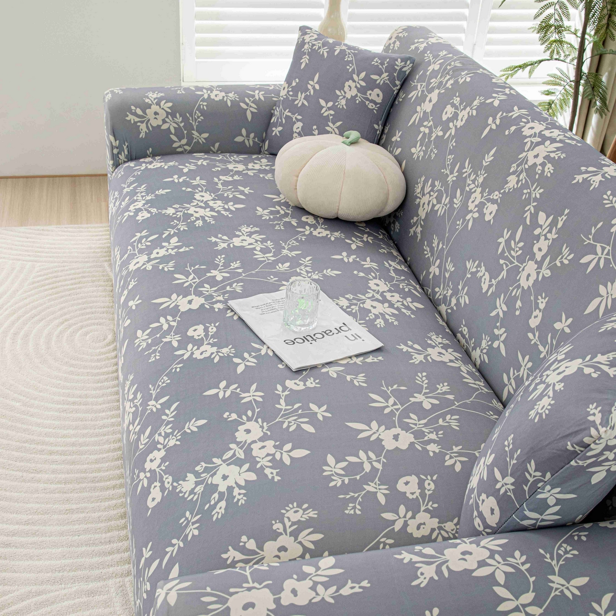 91家纺网 家纺一手货源 找家纺 沐沐家纺 2026春夏新款冰丝印花沙发套 花簇