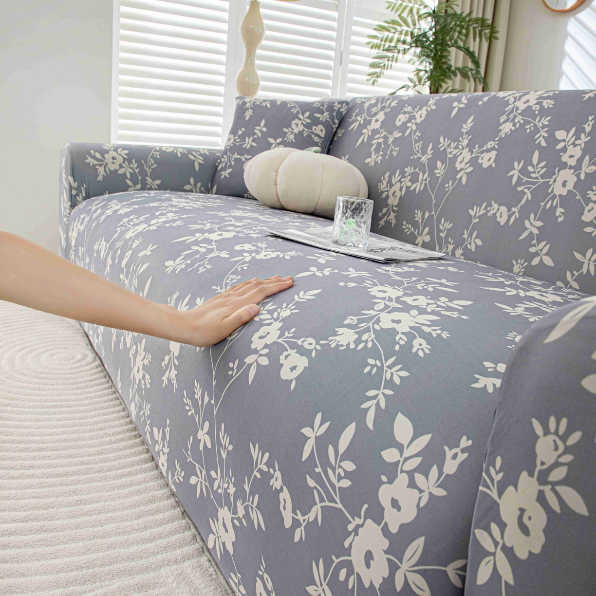 91家纺网 家纺一手货源 找家纺 沐沐家纺 2026春夏新款冰丝印花沙发套 花簇