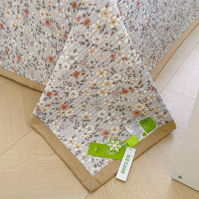 91家纺网 家纺一手货源 找家纺 赫梵茜 2025春夏新款锦氨凉感丝冰皮软席床盖夏被夏凉被空调被四件套