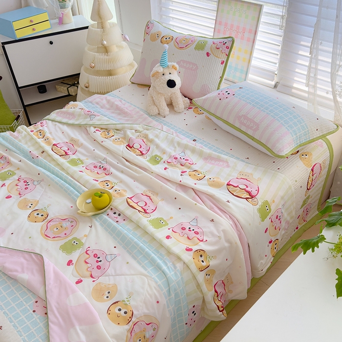 91家纺网 家纺一手货源 找家纺 赫梵茜 2025春夏新款锦氨凉感丝冰皮软席床盖夏被夏凉被空调被四件套