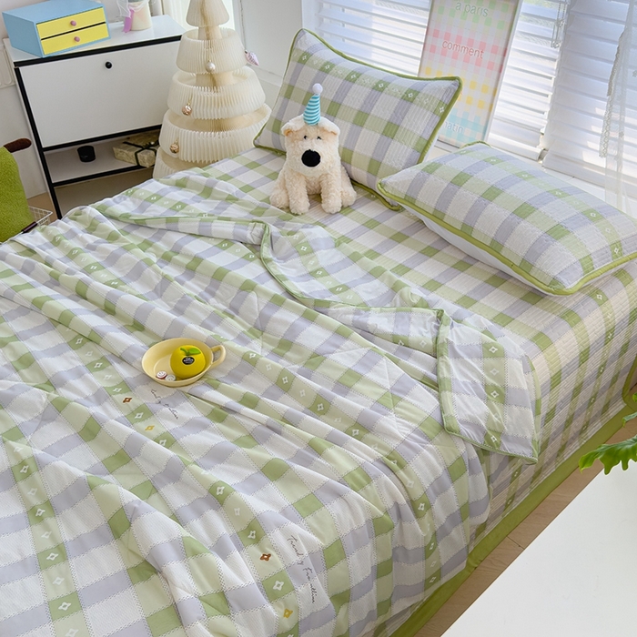 91家纺网 家纺一手货源 找家纺 赫梵茜 2025春夏新款无套路不墨迹锦氨凉感丝双面印花小冰皮夏被夏凉被空调被可机洗