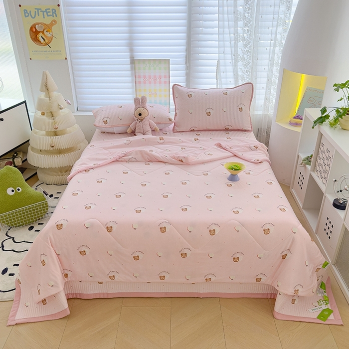 91家纺网 家纺一手货源 找家纺 赫梵茜 2025春夏新款无套路不墨迹锦氨凉感丝双面印花小冰皮夏被夏凉被空调被可机洗