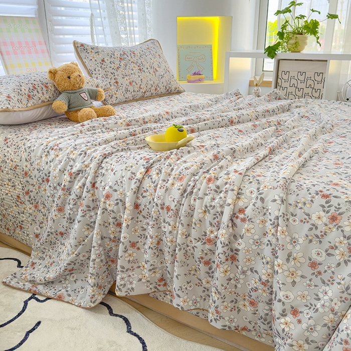 91家纺网 家纺一手货源 找家纺 赫梵茜 2025春夏新款无套路不墨迹锦氨凉感丝双面印花小冰皮夏被夏凉被空调被可机洗