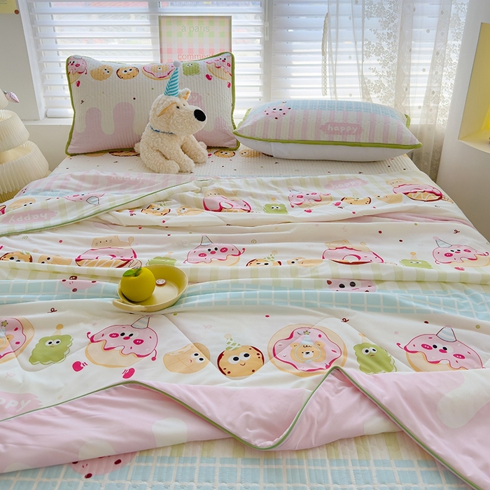 91家纺网 家纺一手货源 找家纺 赫梵茜 2025春夏新款无套路不墨迹锦氨凉感丝双面印花小冰皮夏被夏凉被空调被可机洗