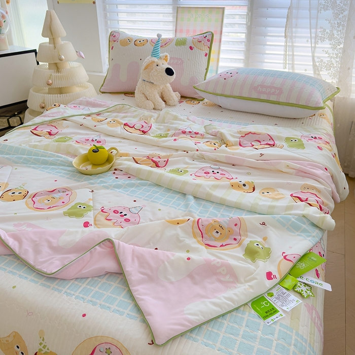 91家纺网 家纺一手货源 找家纺 赫梵茜 2025春夏新款无套路不墨迹锦氨凉感丝双面印花小冰皮夏被夏凉被空调被可机洗