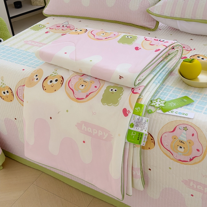 91家纺网 家纺一手货源 找家纺 赫梵茜 2025春夏新款无套路不墨迹锦氨凉感丝双面印花小冰皮夏被夏凉被空调被可机洗