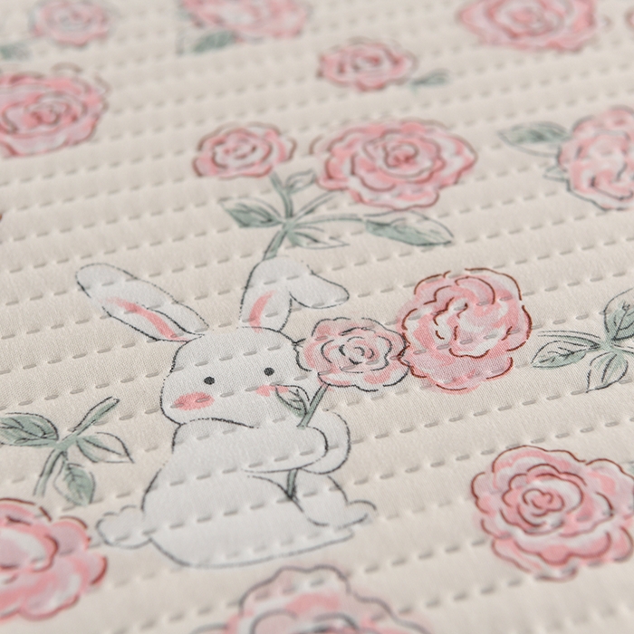 91家纺网 家纺一手货源 找家纺 圣楚家纺 2025新款亲肤舒适云朵夹棉床笠 花香小兔