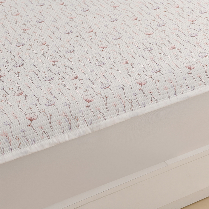 91家纺网 家纺一手货源 找家纺 圣楚家纺 2025新款亲肤舒适云朵夹棉床笠 浪漫童话