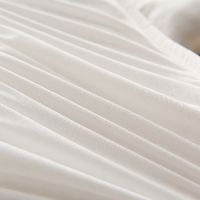 91家纺网 家纺一手货源 找家纺 圣楚家纺 2025新款亲肤舒适云朵夹棉床笠 花香小兔