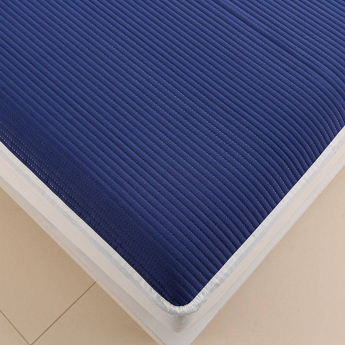 91家纺网 家纺一手货源 找家纺 圣楚家纺 2025新款亲肤舒适云朵夹棉床笠 素色-蓝