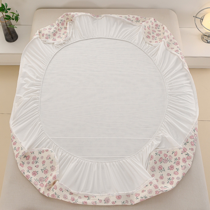 91家纺网 家纺一手货源 找家纺 圣楚家纺 2025新款亲肤舒适云朵夹棉床笠 花香小兔