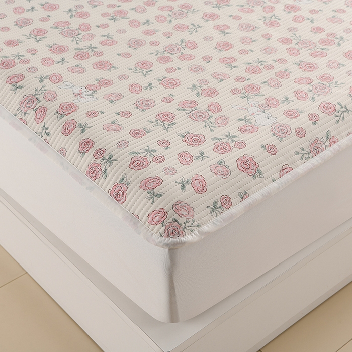 91家纺网 家纺一手货源 找家纺 圣楚家纺 2025新款亲肤舒适云朵夹棉床笠 花香小兔