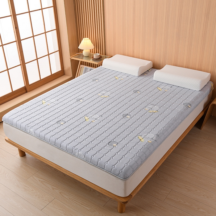 91家纺网 家纺一手货源 找家纺 美克家居 2025新款水洗棉抗压纤维棉科技床垫学生床垫 单豆灰