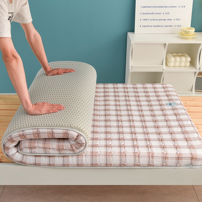 美克家居 2025新款水洗棉抗压纤维棉科技床垫学生床垫 格子豆沙