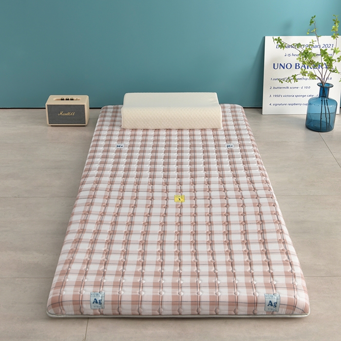 91家纺网 家纺一手货源 找家纺 美克家居 2025新款水洗棉抗压纤维棉科技床垫学生床垫 格子豆沙