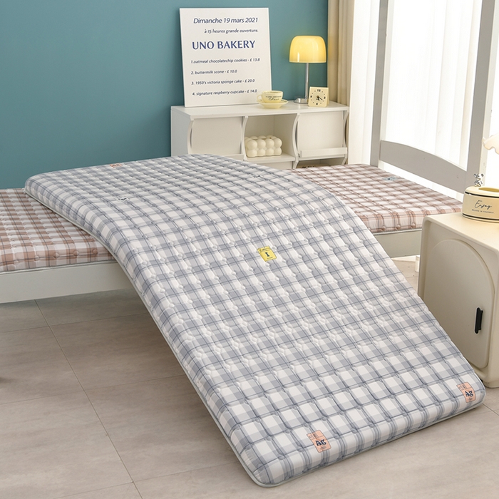 91家纺网 家纺一手货源 找家纺 美克家居 2025新款水洗棉抗压纤维棉科技床垫学生床垫 格子蓝