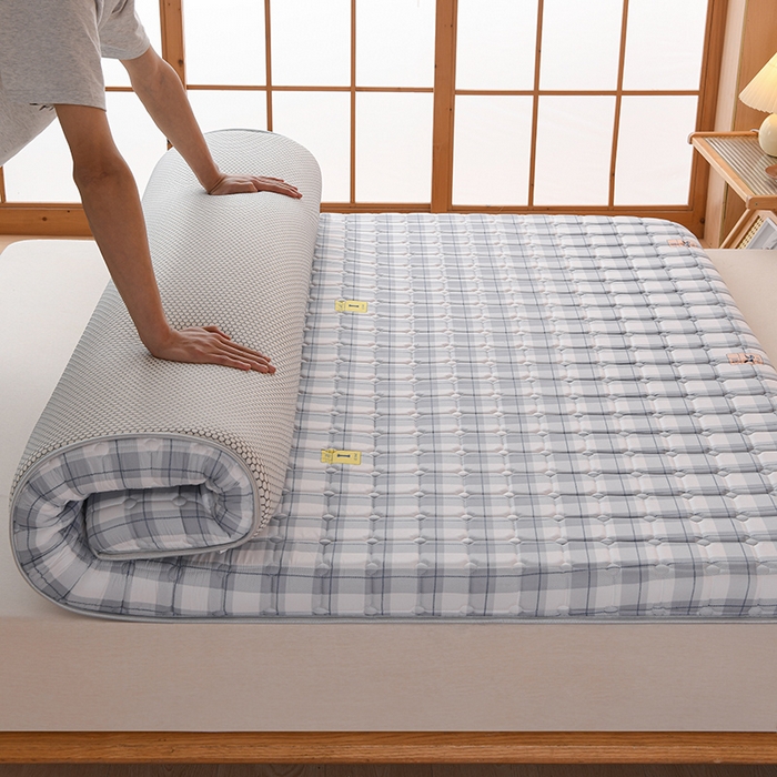 91家纺网 家纺一手货源 找家纺 美克家居 2025新款水洗棉抗压纤维棉科技床垫学生床垫 格子蓝