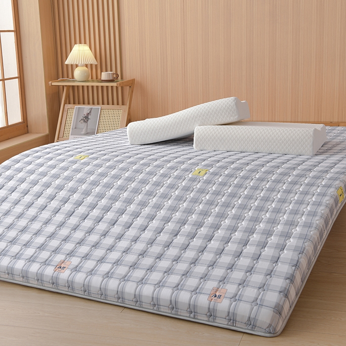 91家纺网 家纺一手货源 找家纺 美克家居 2025新款水洗棉抗压纤维棉科技床垫学生床垫 格子蓝