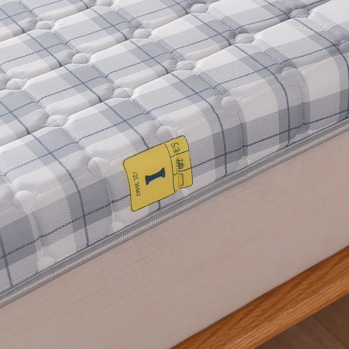 91家纺网 家纺一手货源 找家纺 美克家居 2025新款水洗棉抗压纤维棉科技床垫学生床垫 格子蓝