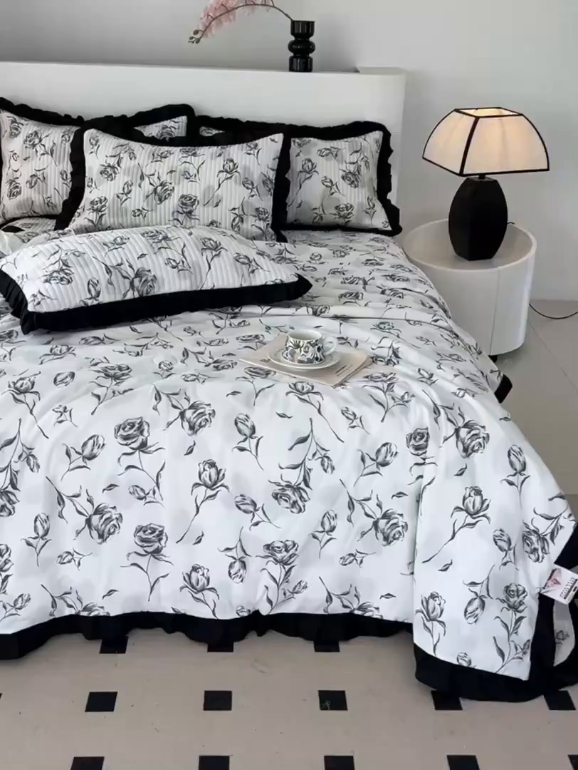 91家纺网 家纺一手货源 找家纺 同田家纺 2025新款A类水洗棉床盖夏被四件套 玫瑰