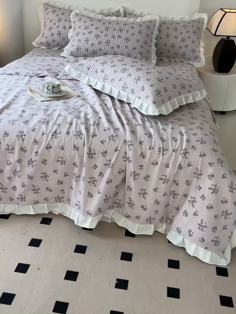 91家纺网 家纺一手货源 找家纺 同田家纺 2025新款A类水洗棉床盖夏被四件套 梦幻粉