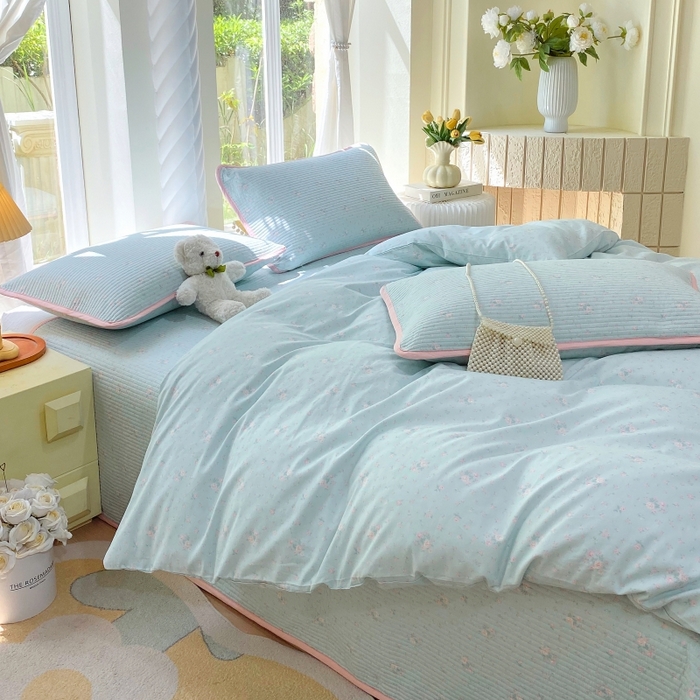 91家纺网 家纺一手货源 找家纺 （总）金丝兔 2025新款ins小清新亲肤斜纹纯棉四件套 印花全棉夹棉床盖四件套