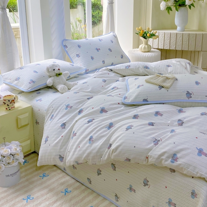 91家纺网 家纺一手货源 找家纺 金丝兔 2025新款ins小清新亲肤斜纹纯棉四件套 印花全棉夹棉床盖四件套 波点大象