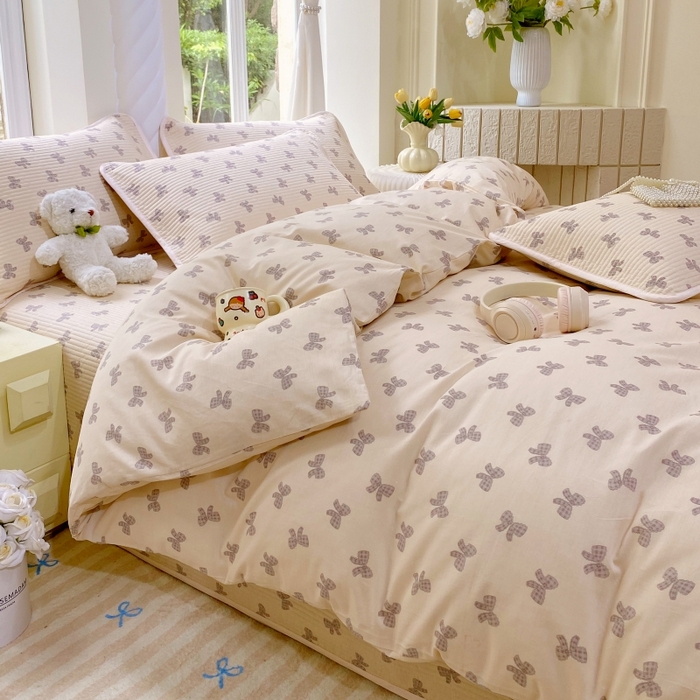 91家纺网 家纺一手货源 找家纺 金丝兔 2025新款ins小清新亲肤斜纹纯棉四件套 印花全棉夹棉床盖四件套 慕斯