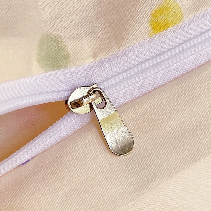 91家纺网 家纺一手货源 找家纺 金丝兔 2025新款ins小清新亲肤斜纹纯棉四件套 印花全棉夹棉床盖四件套 奶油波点