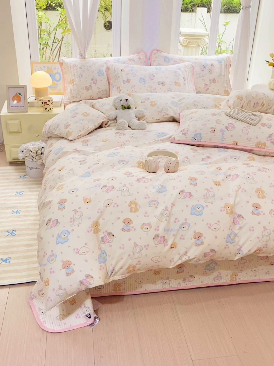 91家纺网 家纺一手货源 找家纺 （总）金丝兔 2025新款ins小清新亲肤斜纹纯棉四件套 印花全棉夹棉床盖四件套