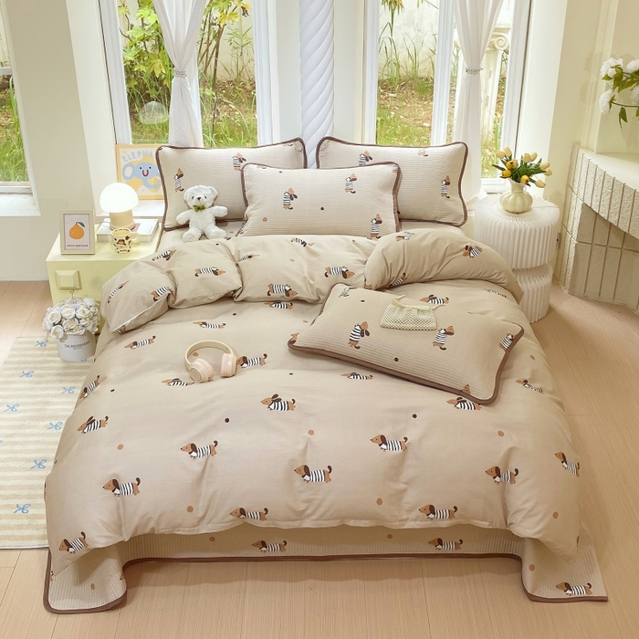 91家纺网 家纺一手货源 找家纺 金丝兔 2025新款ins小清新亲肤斜纹纯棉四件套 印花全棉夹棉床盖四件套 拉拉狗