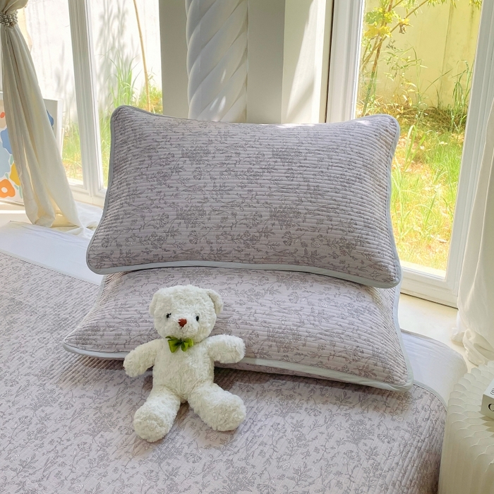 91家纺网 家纺一手货源 找家纺 金丝兔 2025新款ins小清新亲肤斜纹纯棉四件套 印花全棉夹棉床盖四件套 浮梦