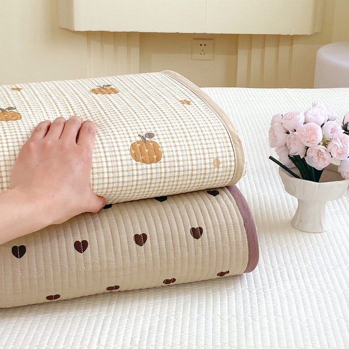 91家纺网 家纺一手货源 找家纺 （总）金丝兔 2025新款小清新斜纹纯棉床盖 全棉夹棉床盖 床盖三件套 榻榻米抗盖绗缝加厚床单