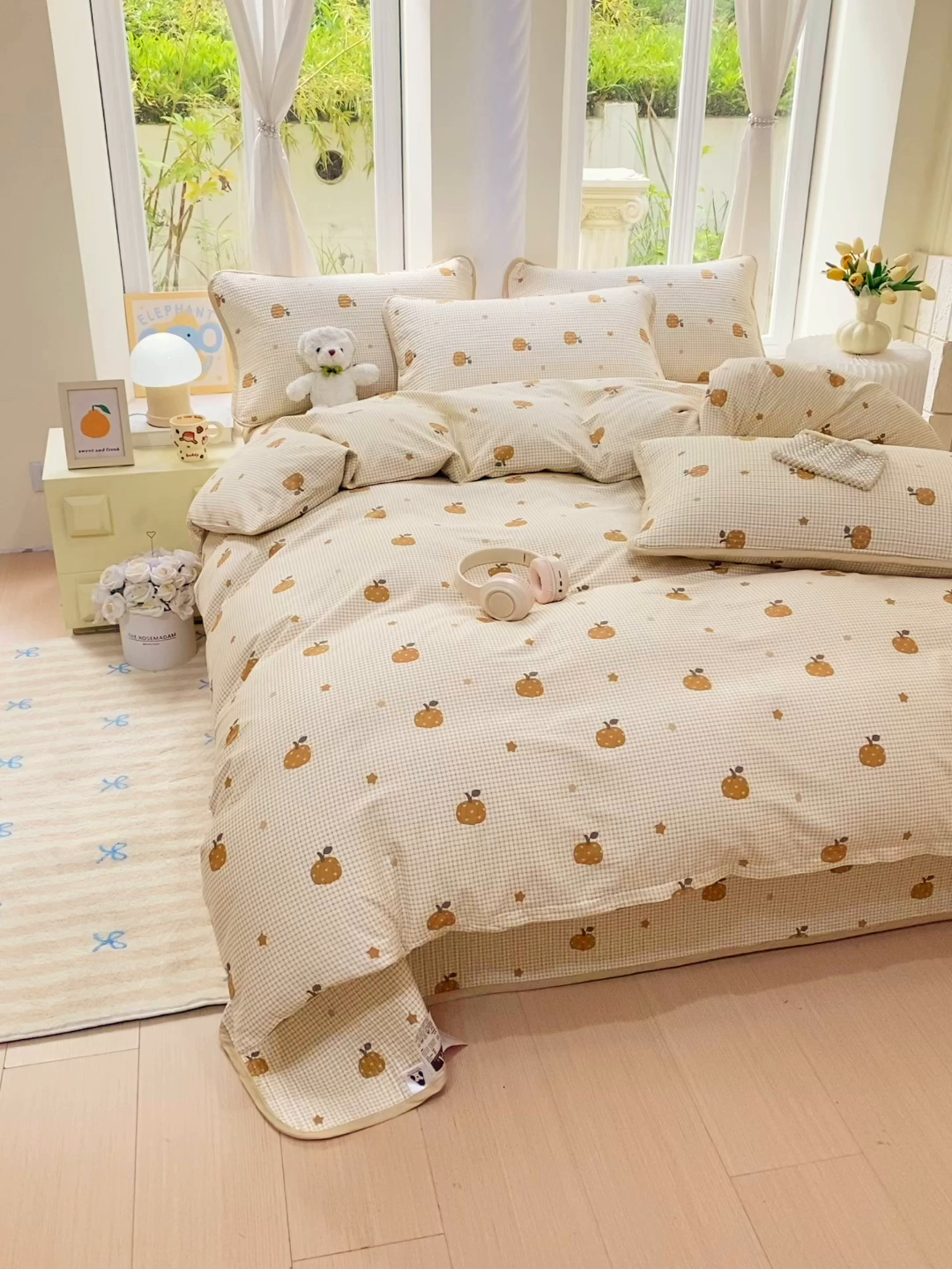 91家纺网 家纺一手货源 找家纺 金丝兔 2025新款ins小清新亲肤斜纹纯棉四件套 印花全棉夹棉床盖四件套 甜心南瓜