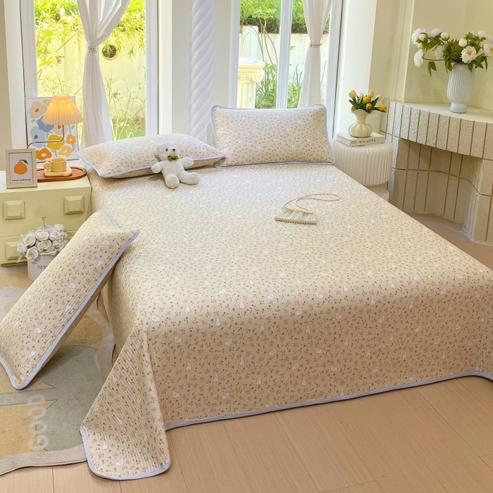 91家纺网 家纺一手货源 找家纺 金丝兔 2025新款小清新斜纹纯棉床盖 全棉夹棉床盖 床盖三件套 榻榻米抗盖绗缝加厚床单 仙妮兔