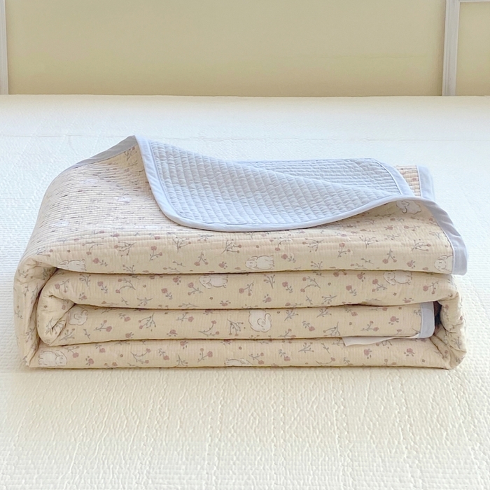 91家纺网 家纺一手货源 找家纺 金丝兔 2025新款小清新斜纹纯棉床盖 全棉夹棉床盖 床盖三件套 榻榻米抗盖绗缝加厚床单 仙妮兔