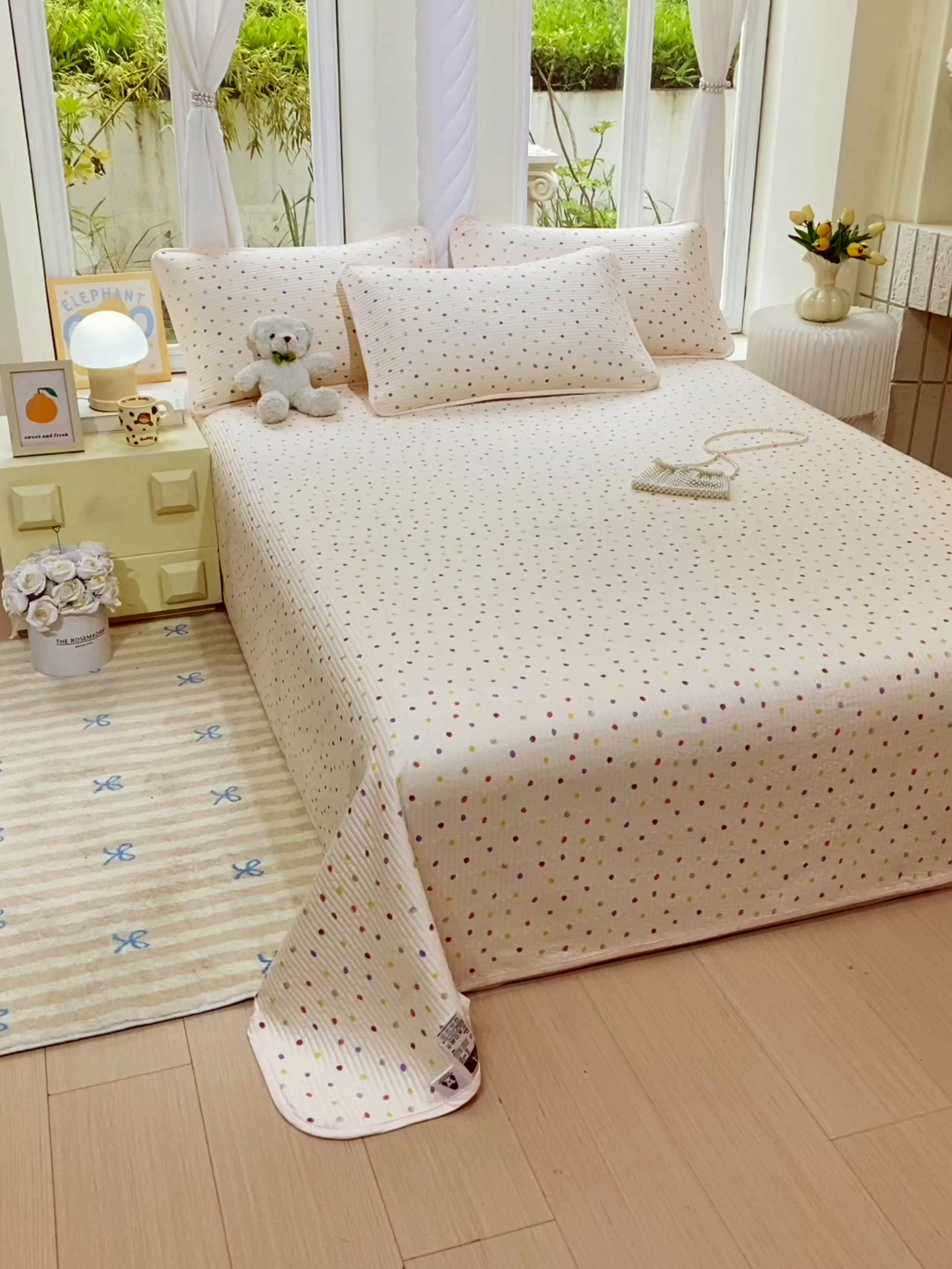 91家纺网 家纺一手货源 找家纺 金丝兔 2025新款小清新斜纹纯棉床盖 全棉夹棉床盖 床盖三件套 榻榻米抗盖绗缝加厚床单 奶油波点