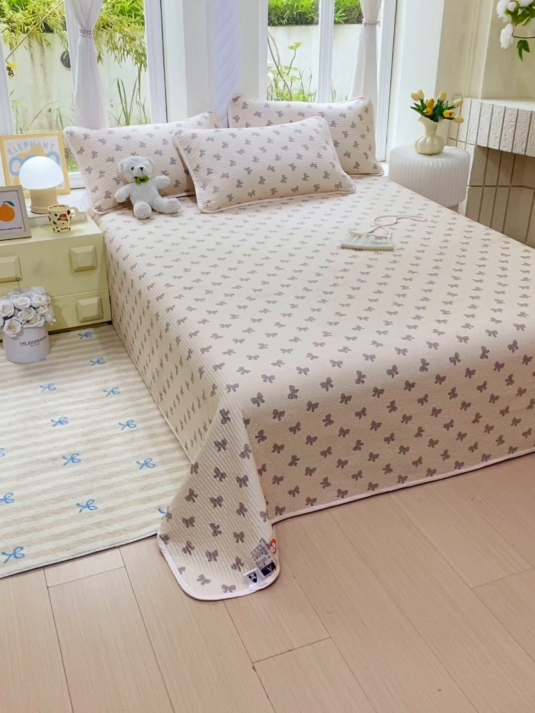 91家纺网 家纺一手货源 找家纺 金丝兔 2025新款小清新斜纹纯棉床盖 全棉夹棉床盖 床盖三件套 榻榻米抗盖绗缝加厚床单 慕斯