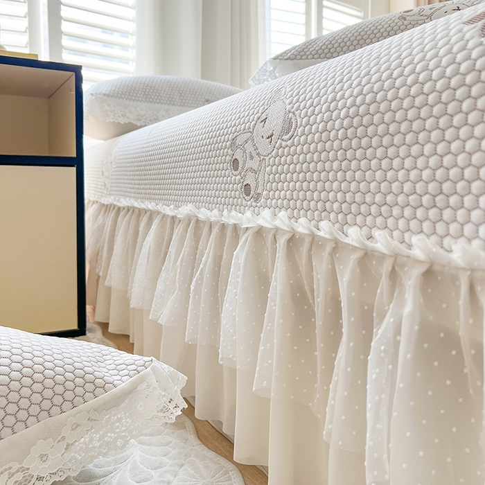 91家纺网 家纺一手货源 找家纺 网红馆（ck家纺）  2025新款简单爱 豆豆床盖三件套 呆熊灰