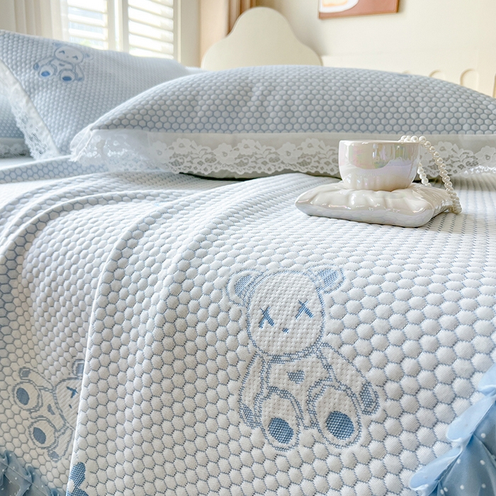 91家纺网 家纺一手货源 找家纺 网红馆（ck家纺）  2025新款简单爱 豆豆床盖三件套 呆熊蓝