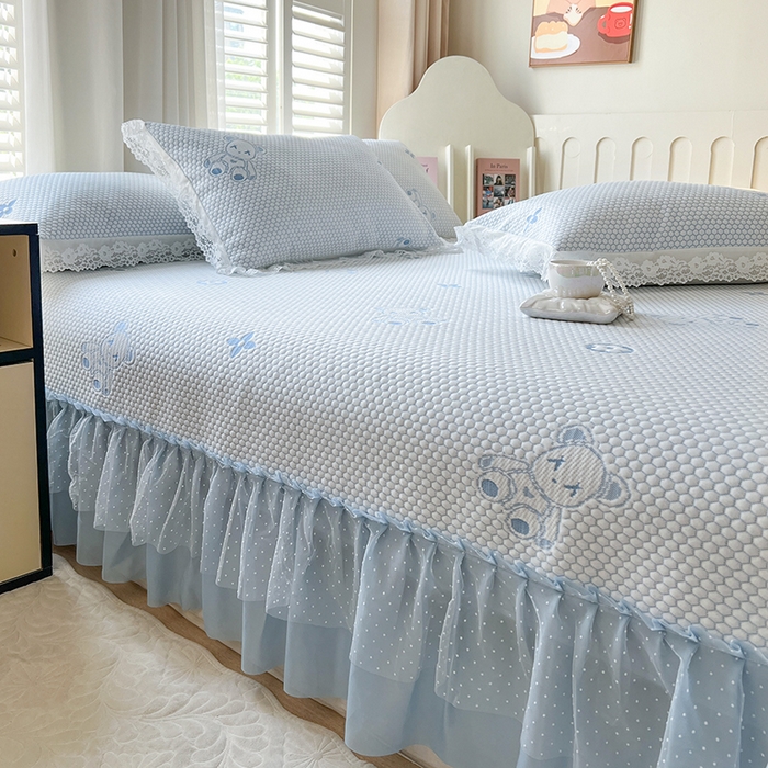 91家纺网 家纺一手货源 找家纺 网红馆（ck家纺）  2025新款简单爱 豆豆床盖三件套 呆熊蓝