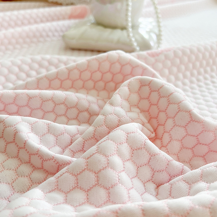 91家纺网 家纺一手货源 找家纺 网红馆（ck家纺）  2025新款简单爱 豆豆床盖三件套 卡皮粉