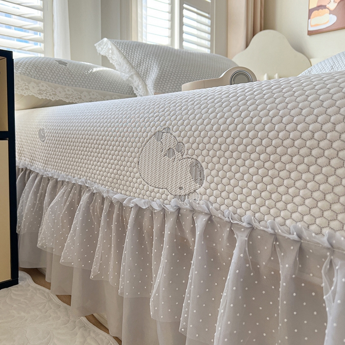 91家纺网 家纺一手货源 找家纺 网红馆（ck家纺）  2025新款简单爱 豆豆床盖三件套 卡皮灰