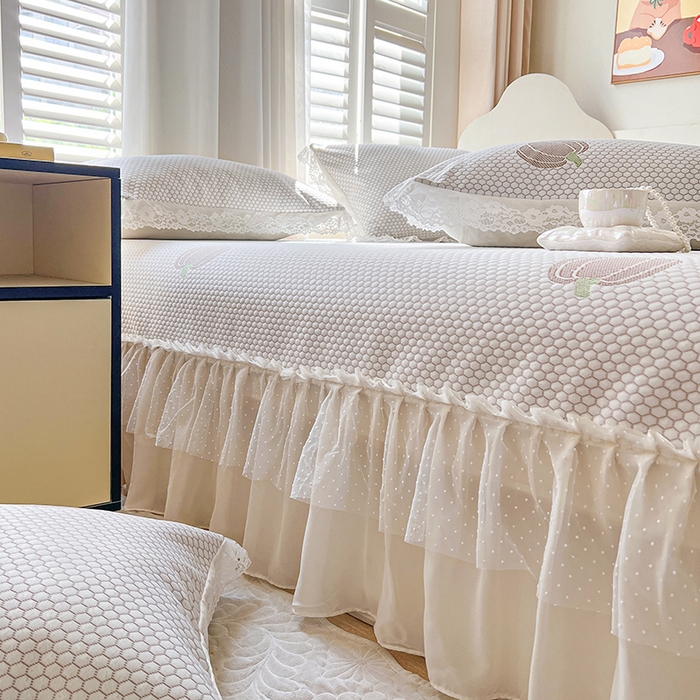 91家纺网 家纺一手货源 找家纺 网红馆（ck家纺）  2025新款简单爱 豆豆床盖三件套 南瓜