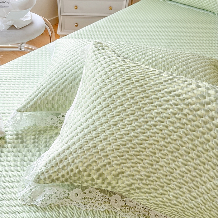 91家纺网 家纺一手货源 找家纺 网红馆（ck家纺）  2025新款简单爱 豆豆床盖三件套 水绿