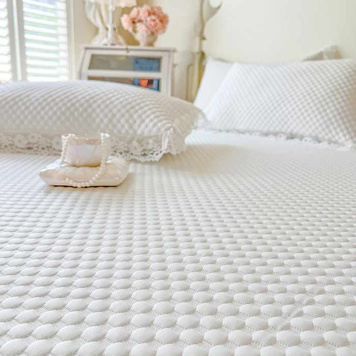 91家纺网 家纺一手货源 找家纺 网红馆（ck家纺）  2025新款简单爱 豆豆床盖三件套 月白