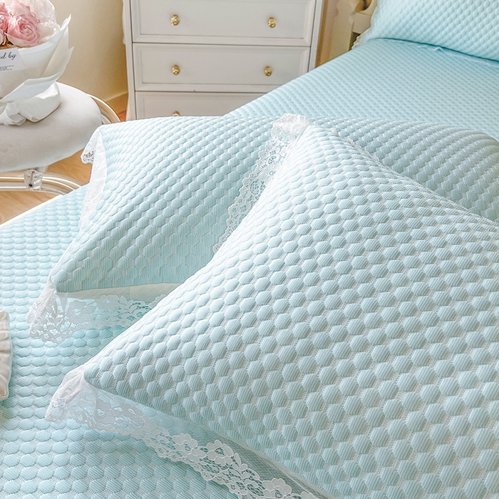 91家纺网 家纺一手货源 找家纺 网红馆（ck家纺）  2025新款简单爱 豆豆床盖三件套 云水蓝