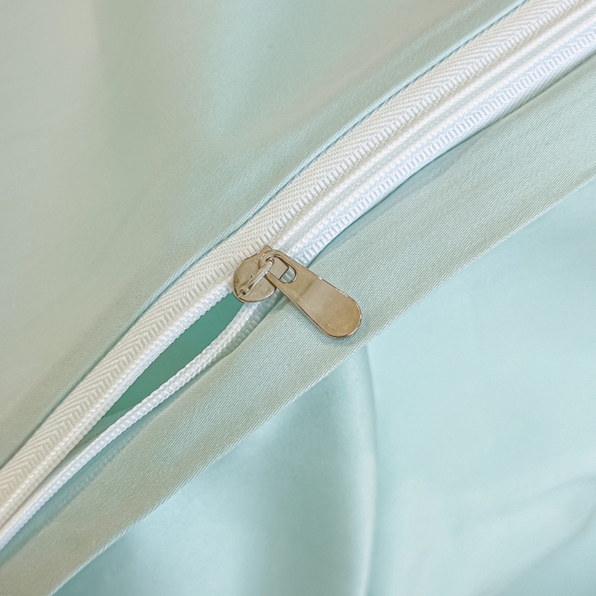 91家纺网 家纺一手货源 找家纺 魅都 2025新款100S全棉刺绣款四件套-心恋 飘蓝