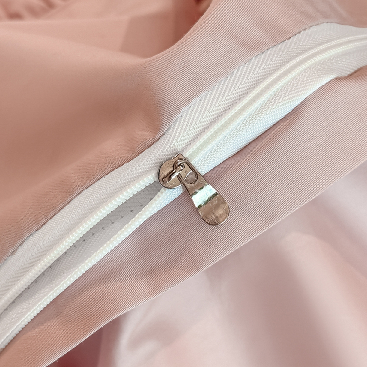 91家纺网 家纺一手货源 找家纺 魅都 2025新款100S全棉刺绣款四件套-心恋 浅紫